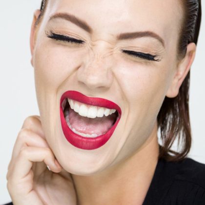 Huda Beauty Liquid Matte Lipstick Heartbreaker - Image 2