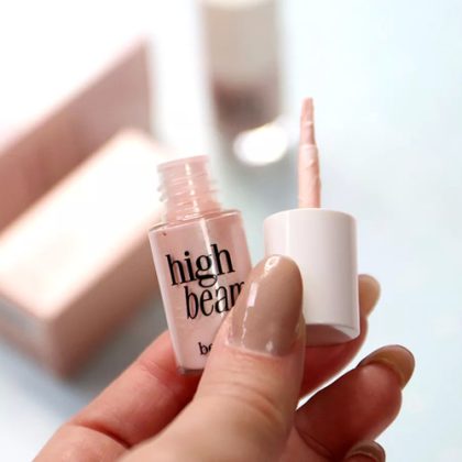 High Beam Liquid Highlighter By Benefits - Image 2