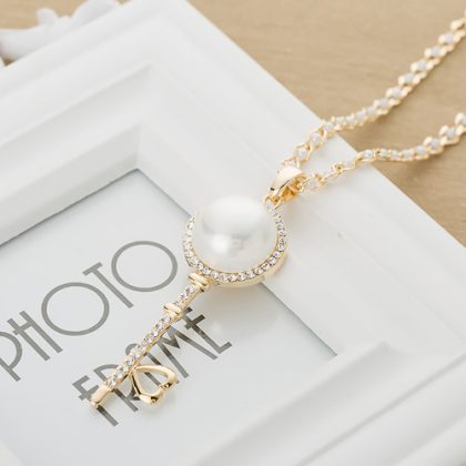 High Quality Pearl Key Necklace - Image 2
