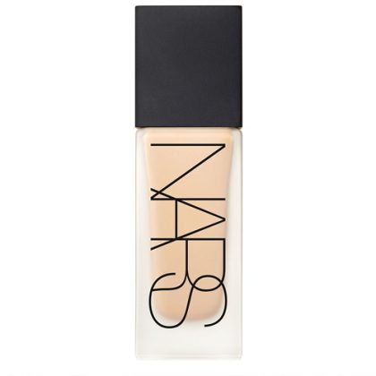 NARS All Day Luminous Weightless Foundation
