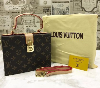 Louis Vuitton AAA Quality Bag with Box & Brand Card - Image 3