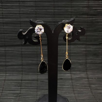 Earring Set in Elegant Style - Image 2