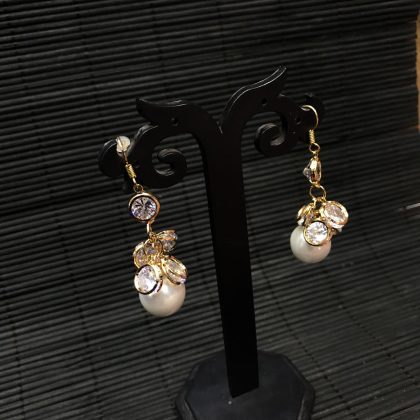Earring Set in Elegant Style - Image 3