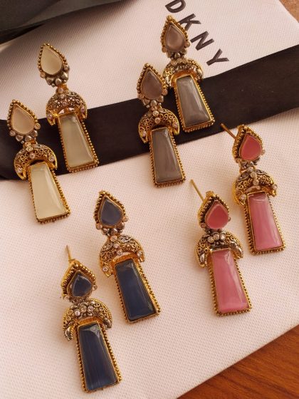 Beautiful Earring Set