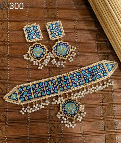 Bahawalpuri Made Meenakari Choker Set - Image 12