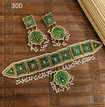 Bahawalpuri Made Meenakari Choker Set - Image 15