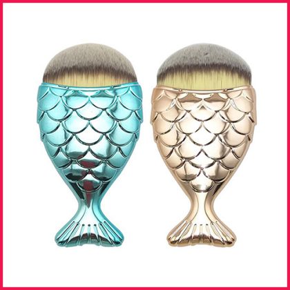 DL104-Fish-Brush-5-in-1-Beauty-Blender - Image 3