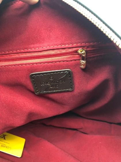 Louis Vuitton Triangle Softy Bag 2 In 1 Color Bag - Image 5