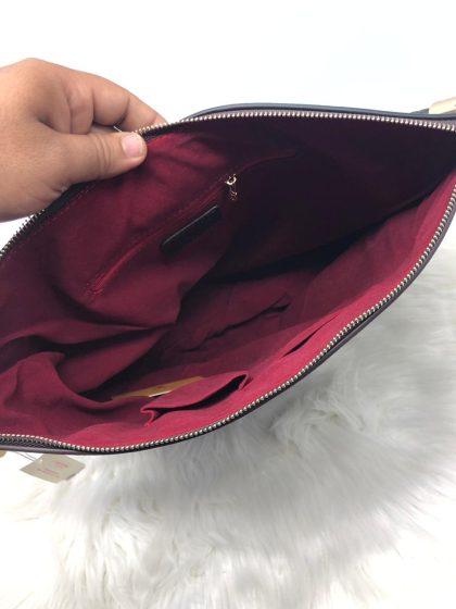 Louis Vuitton Triangle Softy Bag 2 In 1 Color Bag - Image 7
