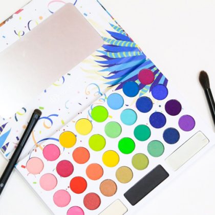 Take Me Back To Brazil 35 color Eyeshadow palette | BH Cosmetics - Image 3
