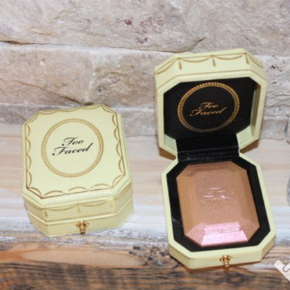 Too Faced Canary Diamond Highlighter - Image 2
