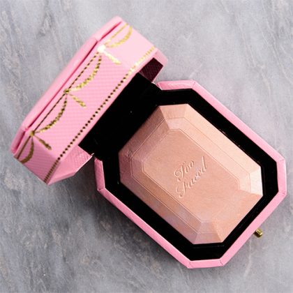 Too Faced Diamond Highlighters - Image 3