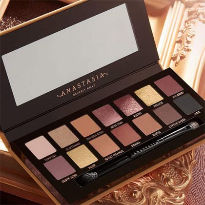 Soft Glam Eye Shadow Palette by Anastasia Beverly Hills - Image 3