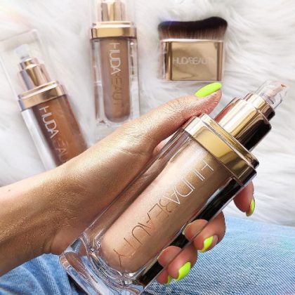 Huda Foundation Body Highlighter Nude - Image 2