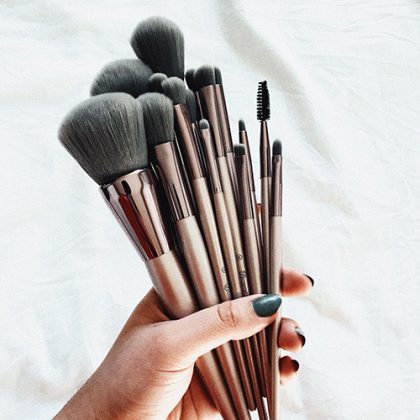 Lavish Elegance 15 piece Brush Set by BH Cosmetics - Image 4